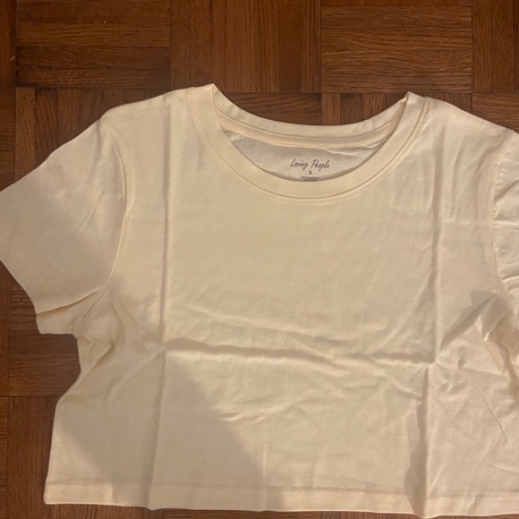 Woman’s Cropped Tee New - Picture 5 of 6